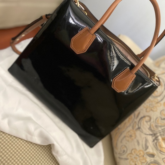 Michael Kors - Picture 2 of 10